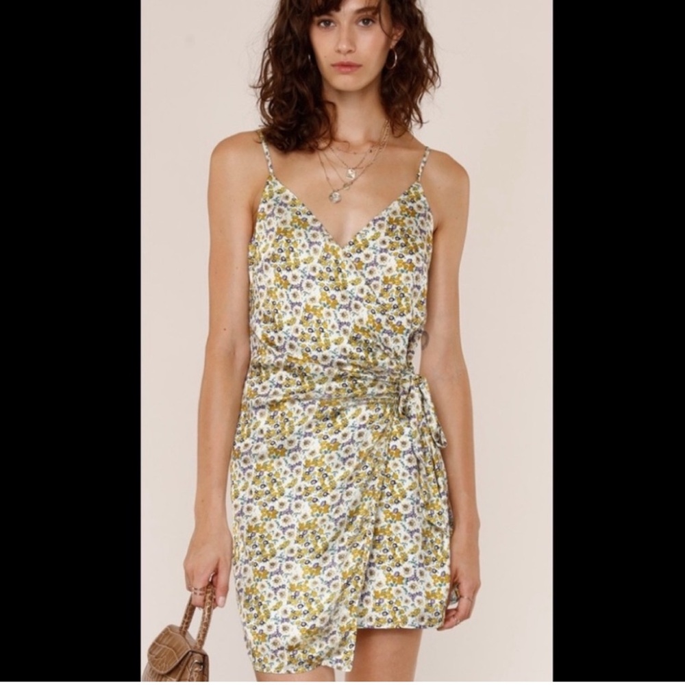 Heartloom Paige Yellow Floral Wrap Mini Dress Size Small